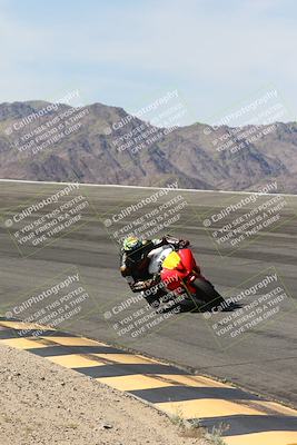 media/May-10-2025-Race Pace (Sat) [[db32fef2da]]/Vested/4-Bowl Set 2 (910am)/